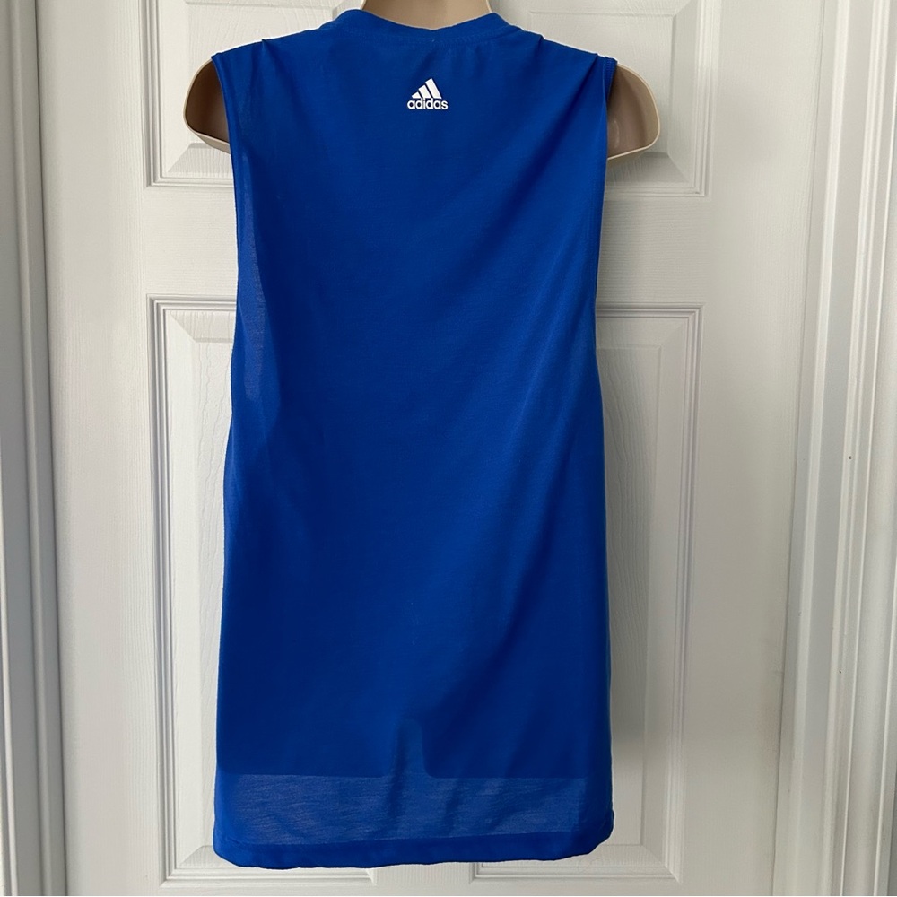 Adidas Muscle TeeSize Med - Picture 2 of 3